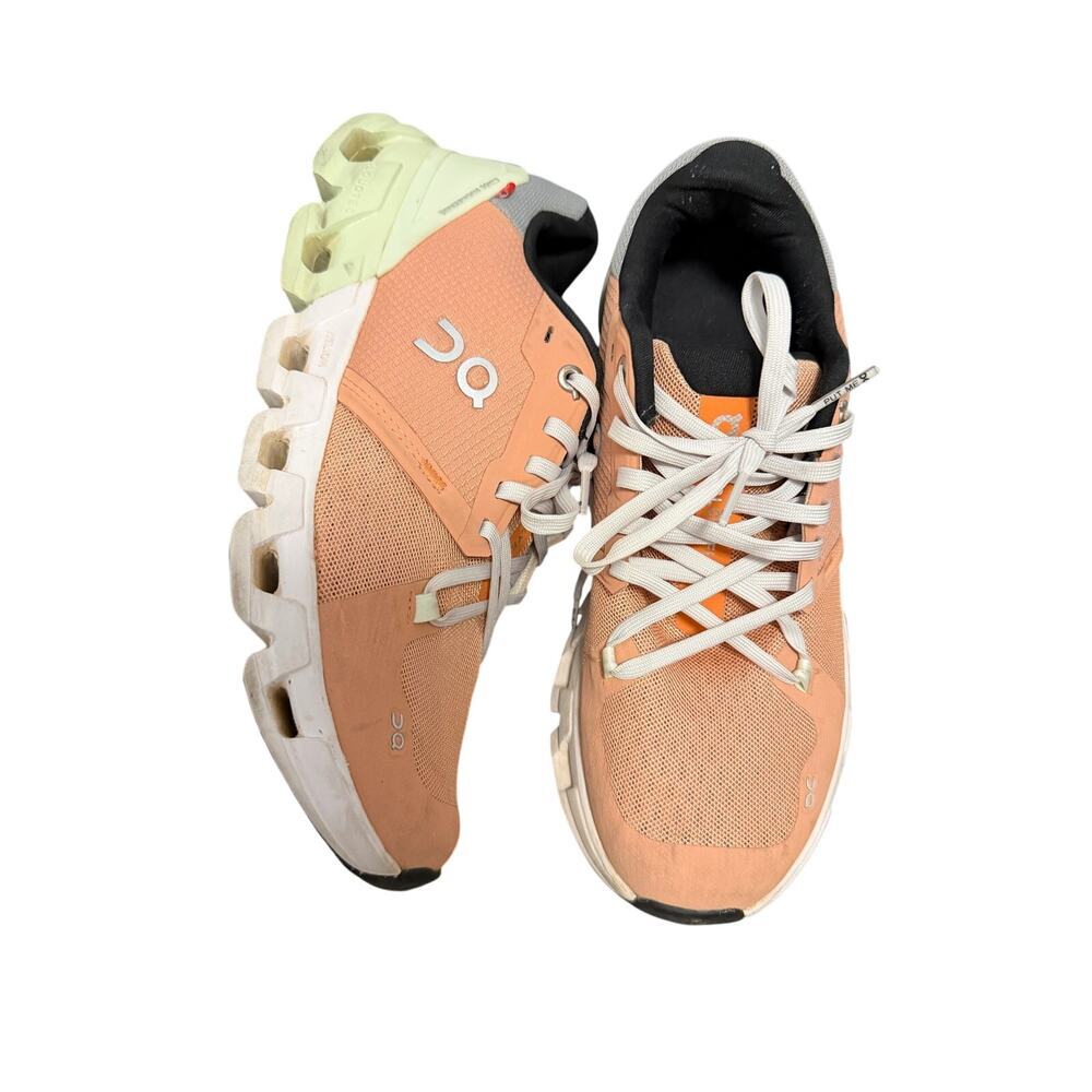 ON Running Cloudflyer 4 Peach/Aloe womens shoes sz 9 good condition activewr gym